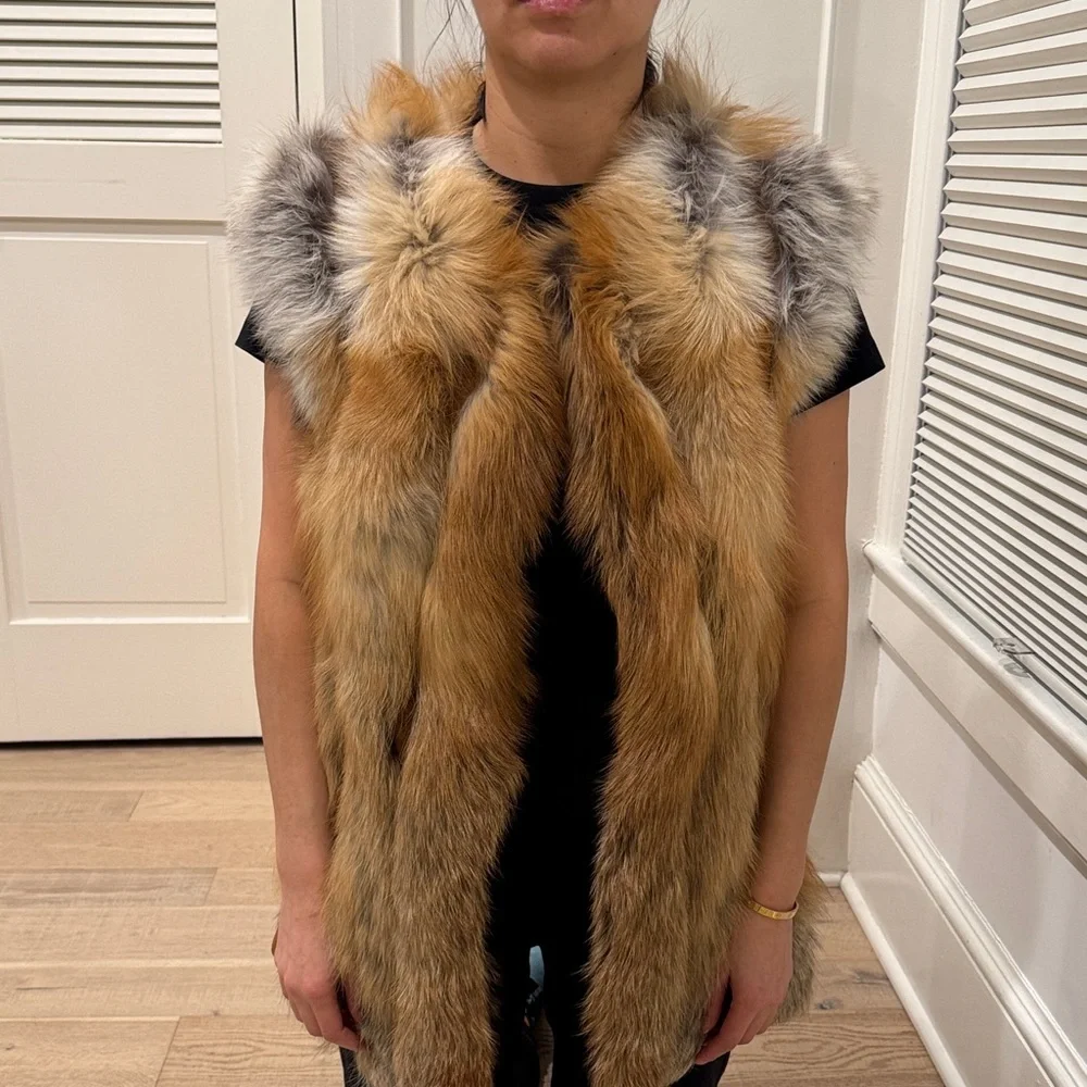 Real Fox Fur Vest in Brown and Gray - Picture 6 of 6